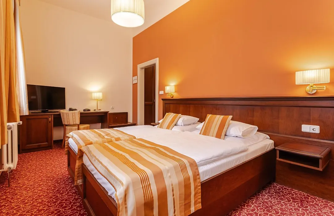 Hotel Radium Palace-1